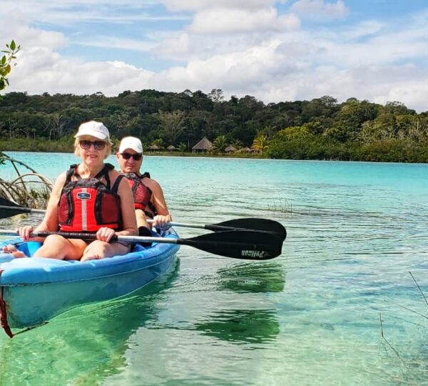 bacalar, selva y kayak
